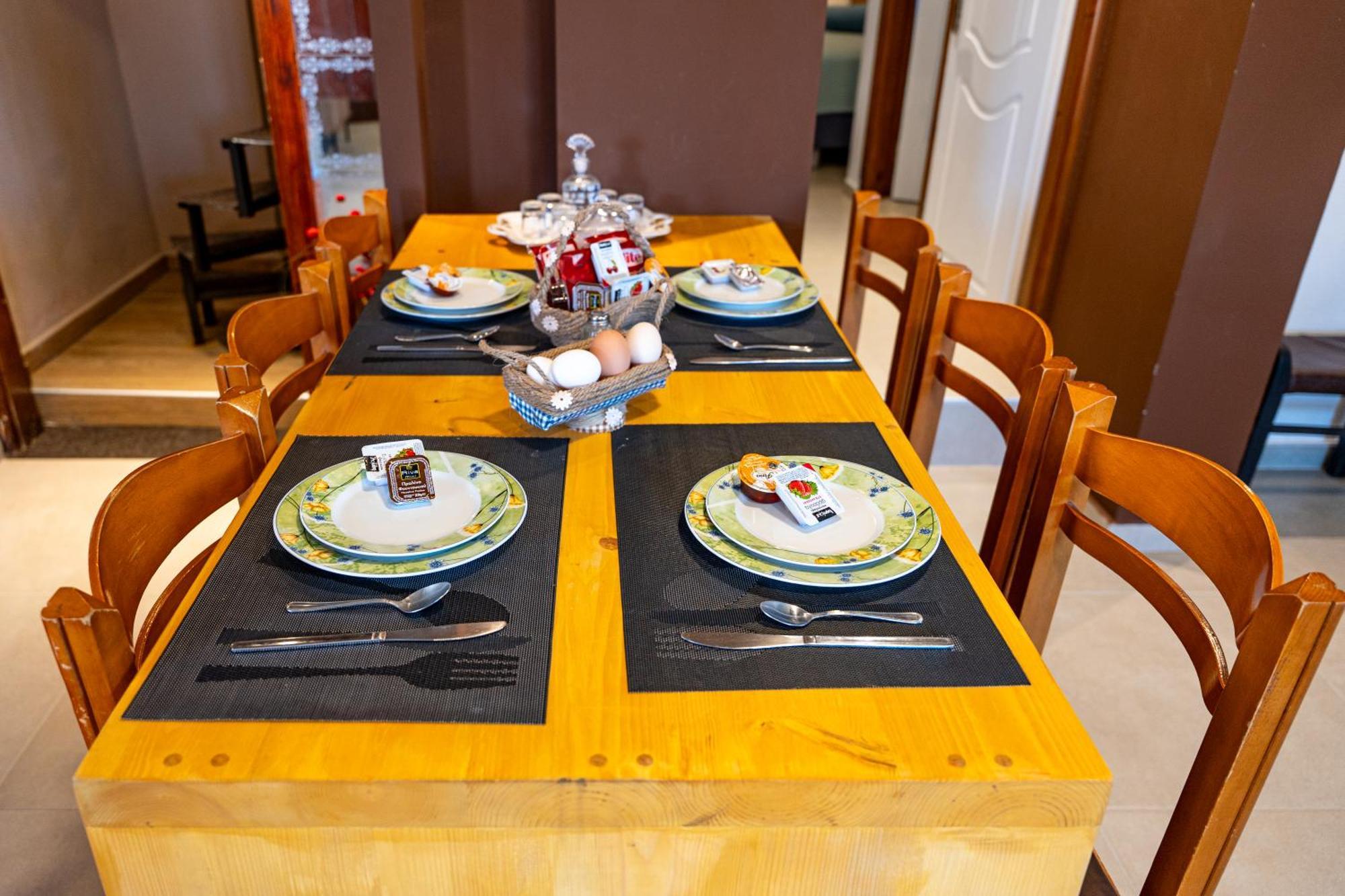 Countryhouse Villa With Pool & Private Parking 伊拉克利翁 外观 照片